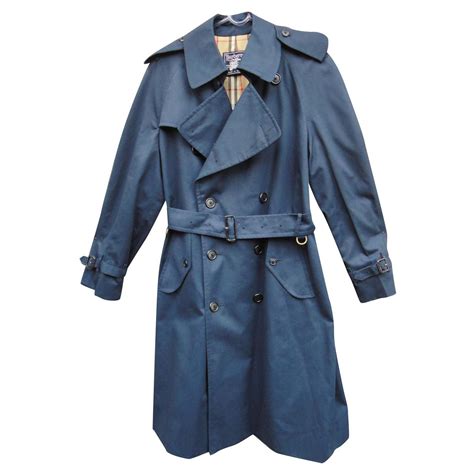 which is the classic burberry trench coat|authentic burberry trench coat.